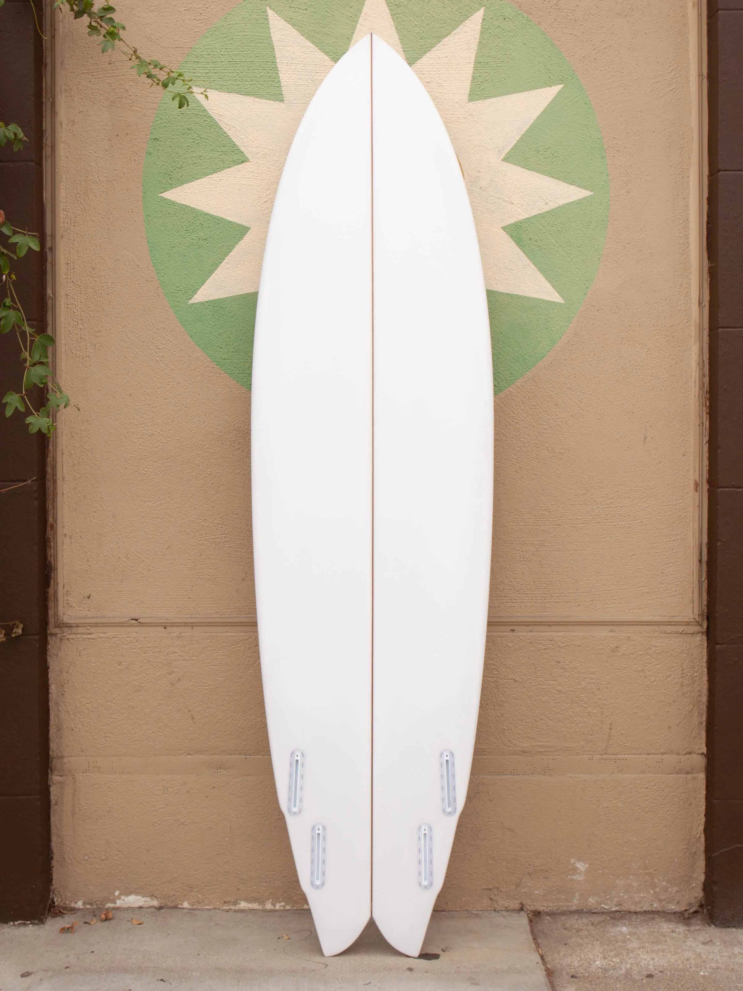 7'0 Rainbow Quad