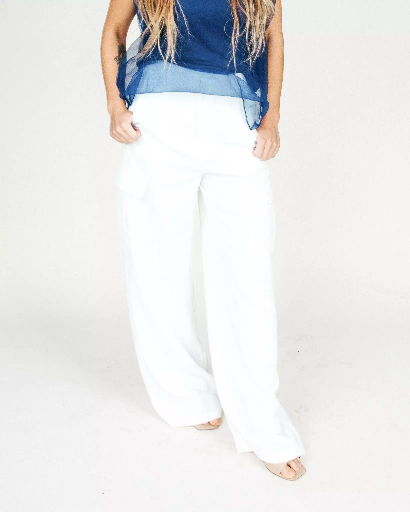 Carefree Cargo Wide-Leg Pants