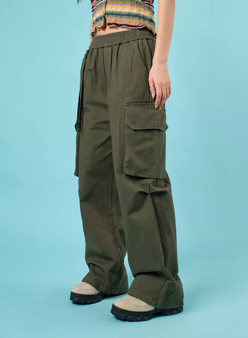 Cargo Wide-Leg Pants IJ430