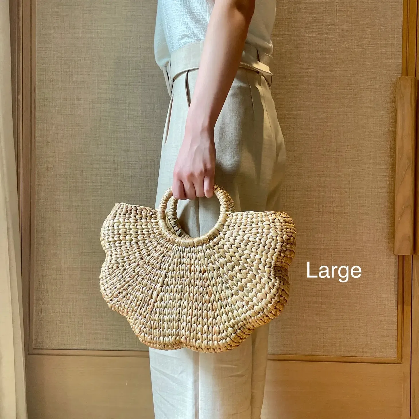 Flower Scalloped Bag