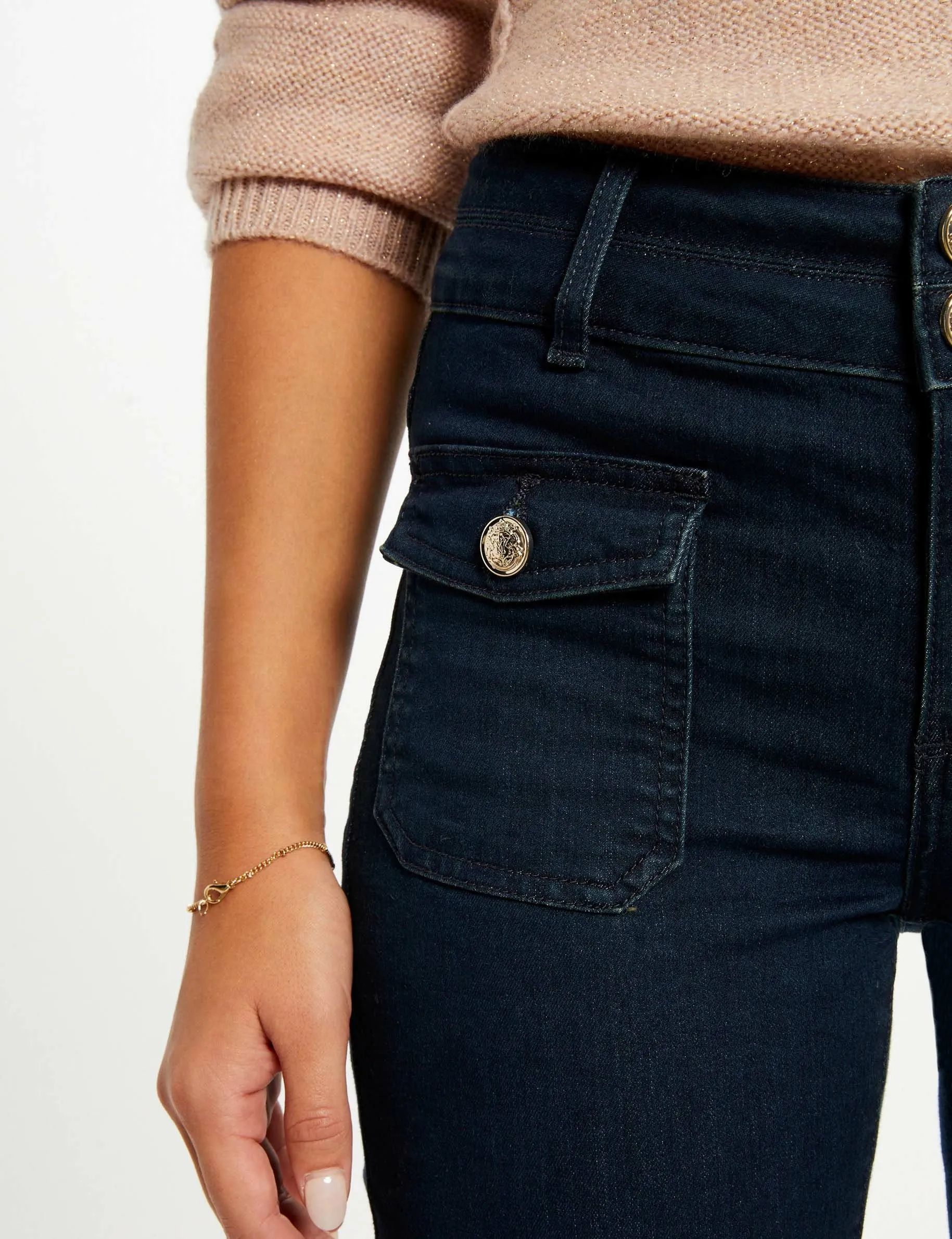 High-waisted bootcut jeans raw denim women