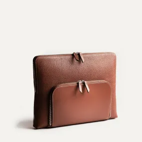 Lundi Paris - ANNA Cognac | Pochette ordinateur en cuir