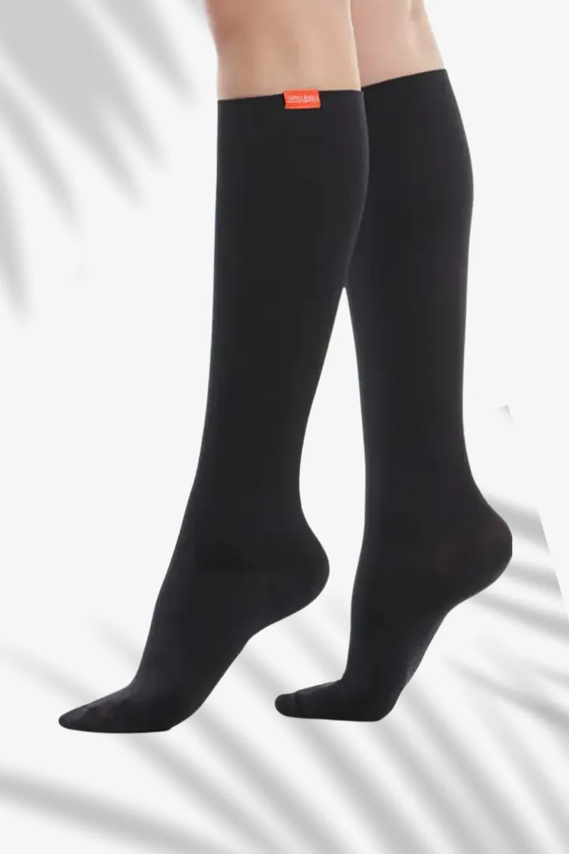 Medium Wick Nylon Compression Socks