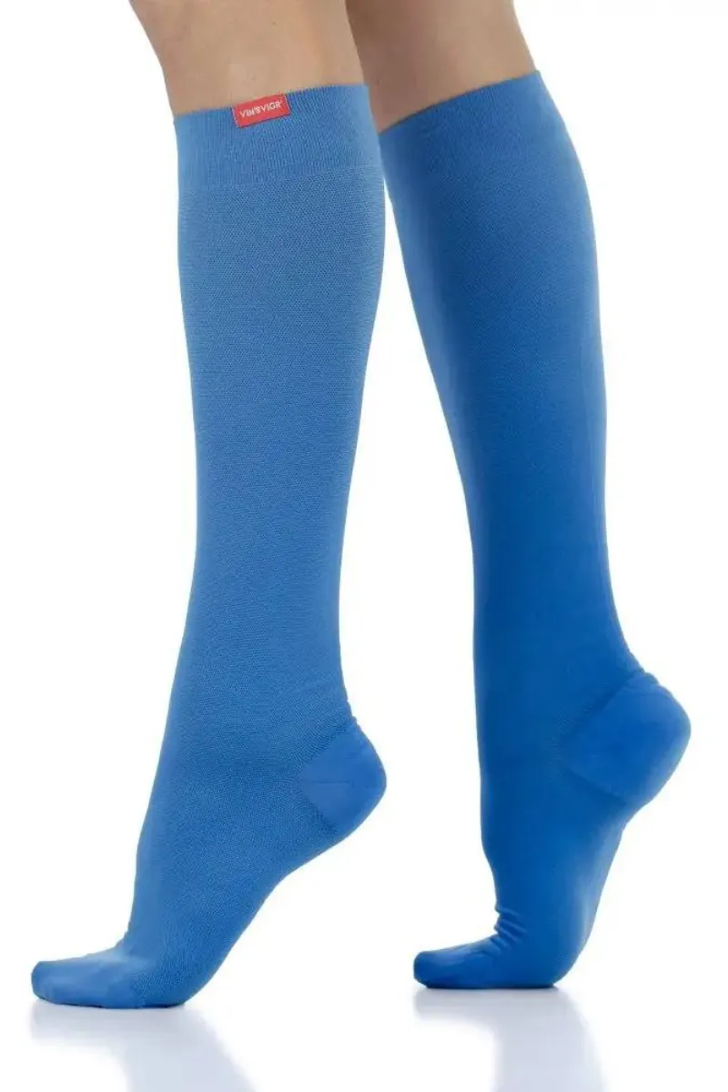 Medium Wick Nylon Compression Socks