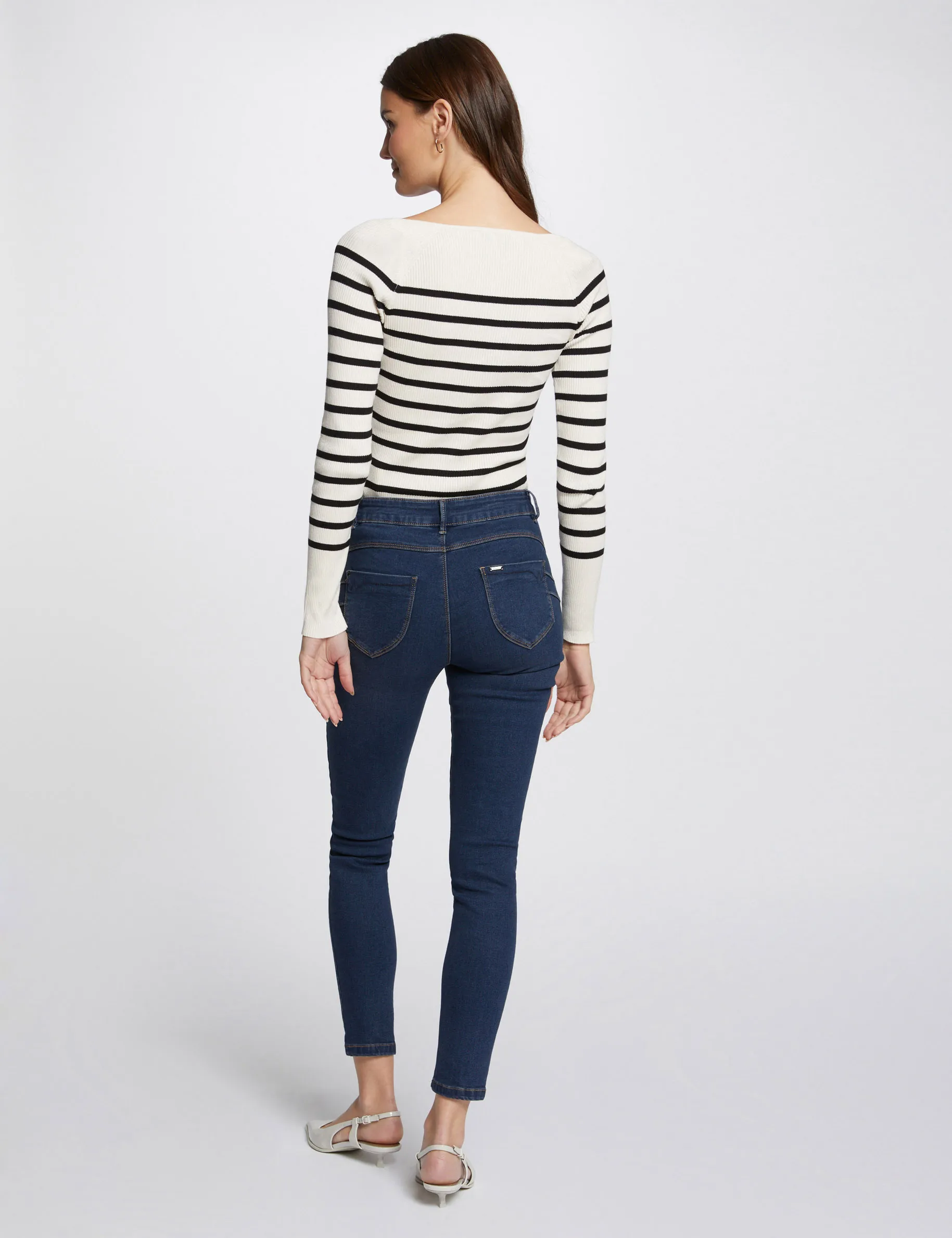 Standard waisted slim jeans raw denim women