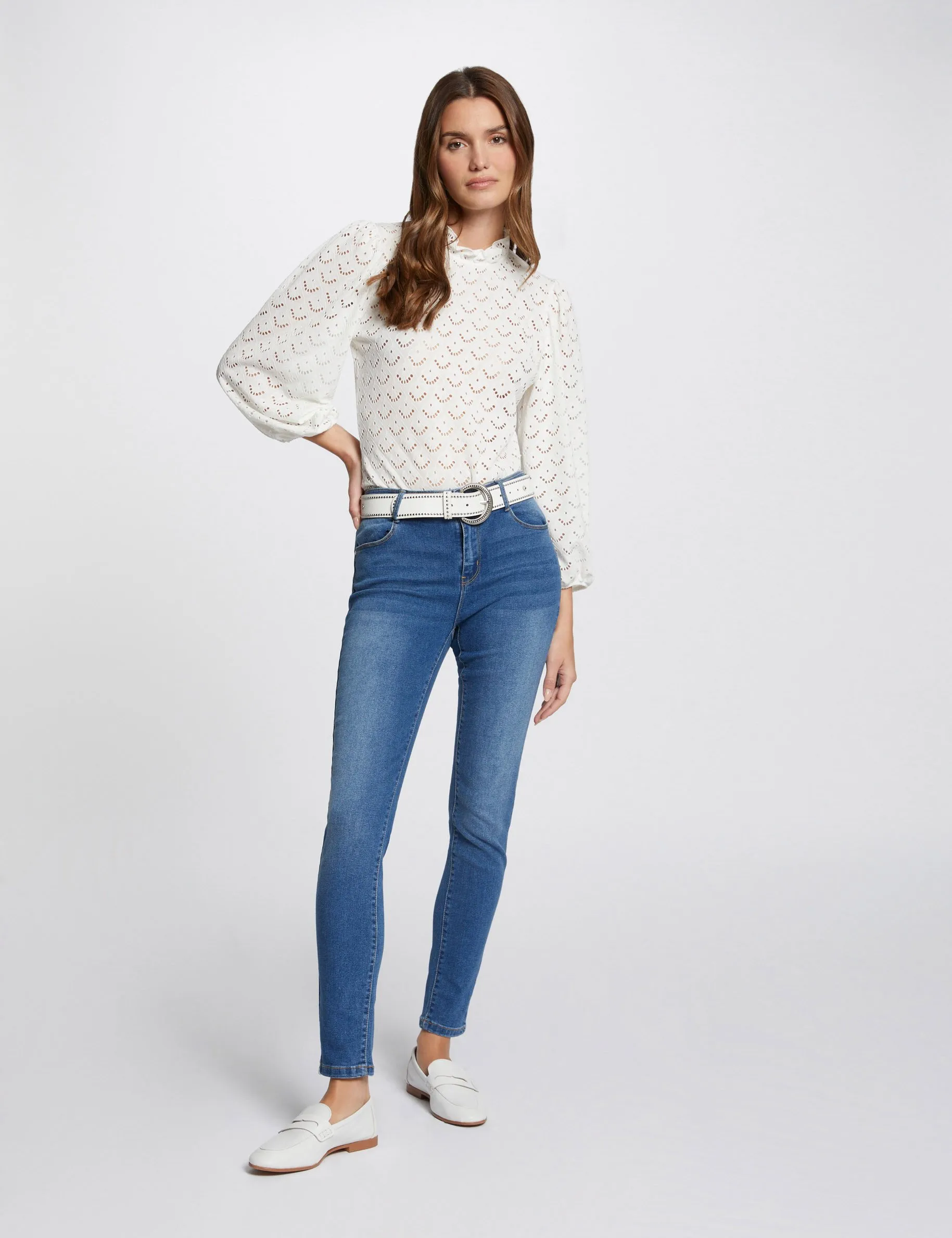 Standard waisted slim jeans stone denim women