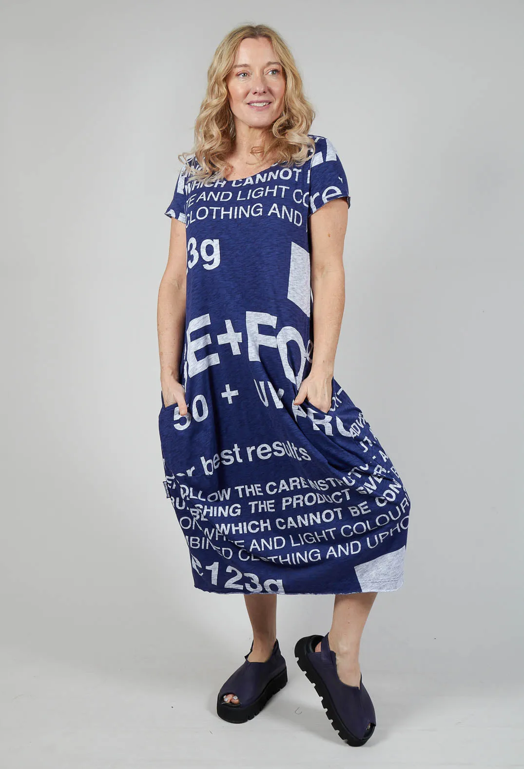 Tulip Hem T-Shirt Dress in Azur Print