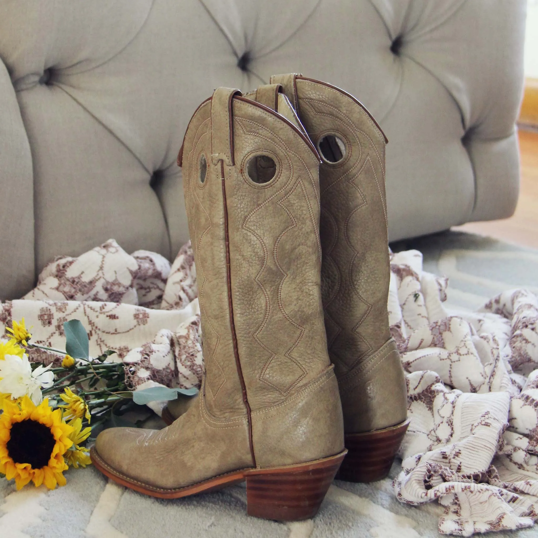 Vintage Cheyenne Boots